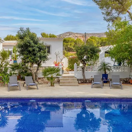 Tranquila Villa